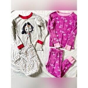 Baby Gap Wonder Woman Pajama Set & Circo Pink Hearts Pajama Set – Size 4